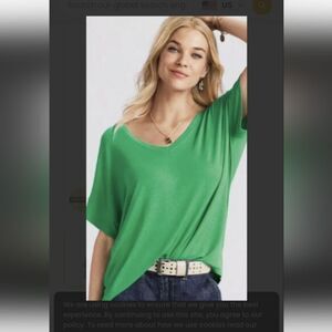 Cabi V Neck Jersey Knit Oversized Field Tee In Kelly Green Style 5927 Size XXS